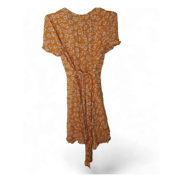 Lulus Floral Tie Back Mini Dress Yellow White V Neck Short Sleeve Size M - Picture 4 of 14